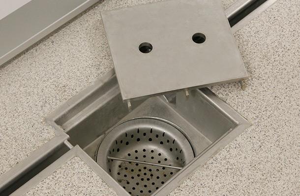 Полы и дренаж в  инкубатории