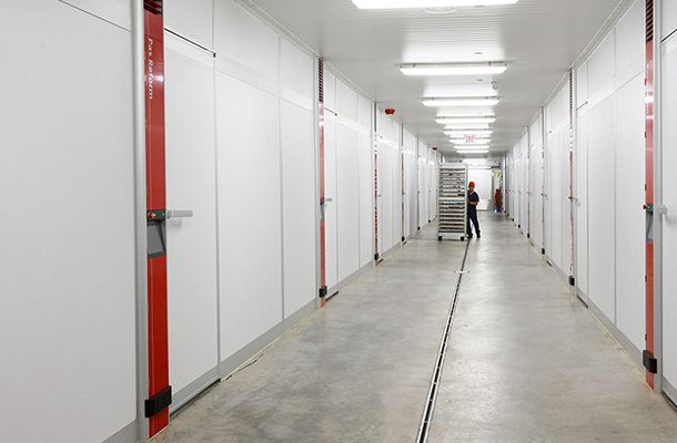 Carregando a sala de incubação