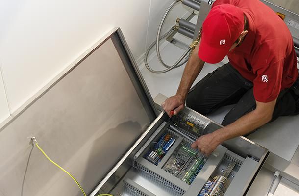 Diseñar el sistema eléctrico de una planta de incubación