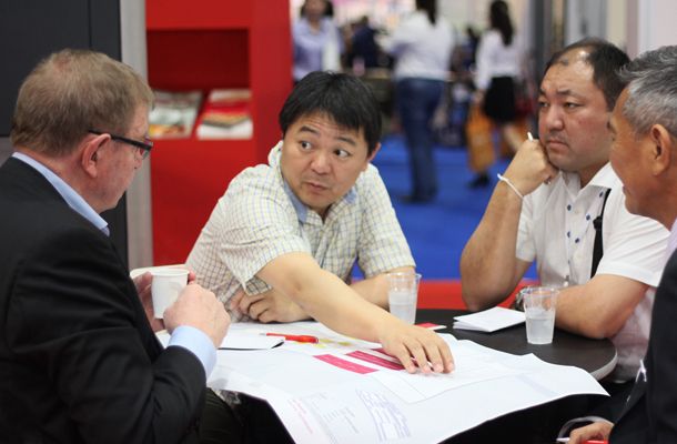 Japan’s Amuse Inc. brings the future into focus with Smart technologies